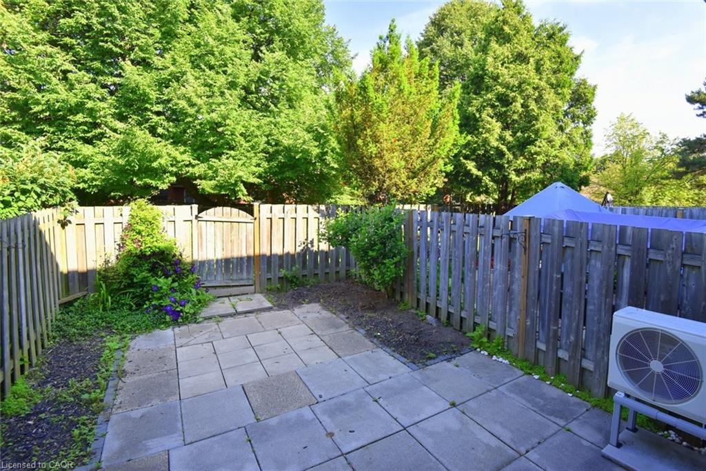 4-299 Limeridge Road Property Photo 26