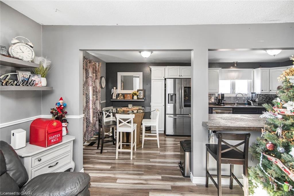 171 Kneider Avenue Property Photo 8