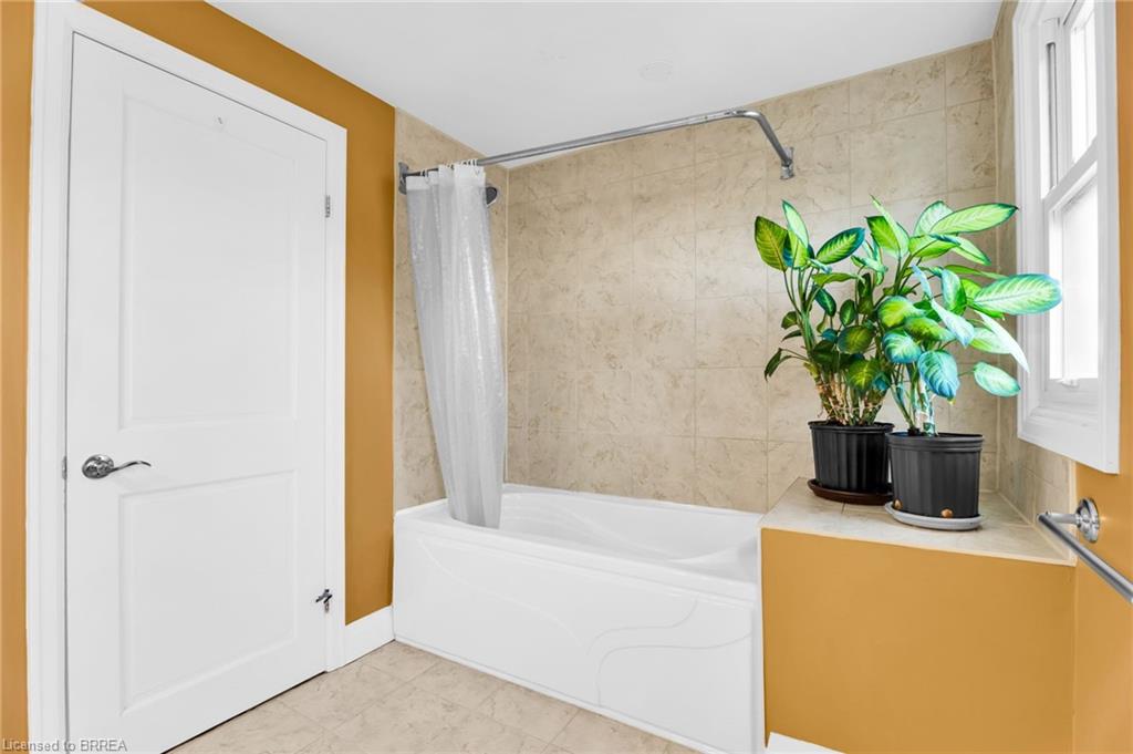 33 Parker Avenue Property Photo 28