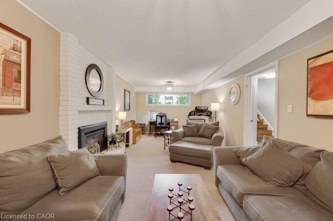 4162 Sutherland Crescent Property Photo 25