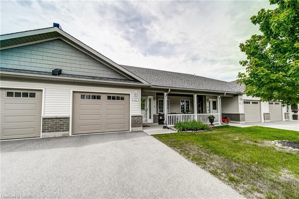 61 Ivy Crescent Property Photo 1