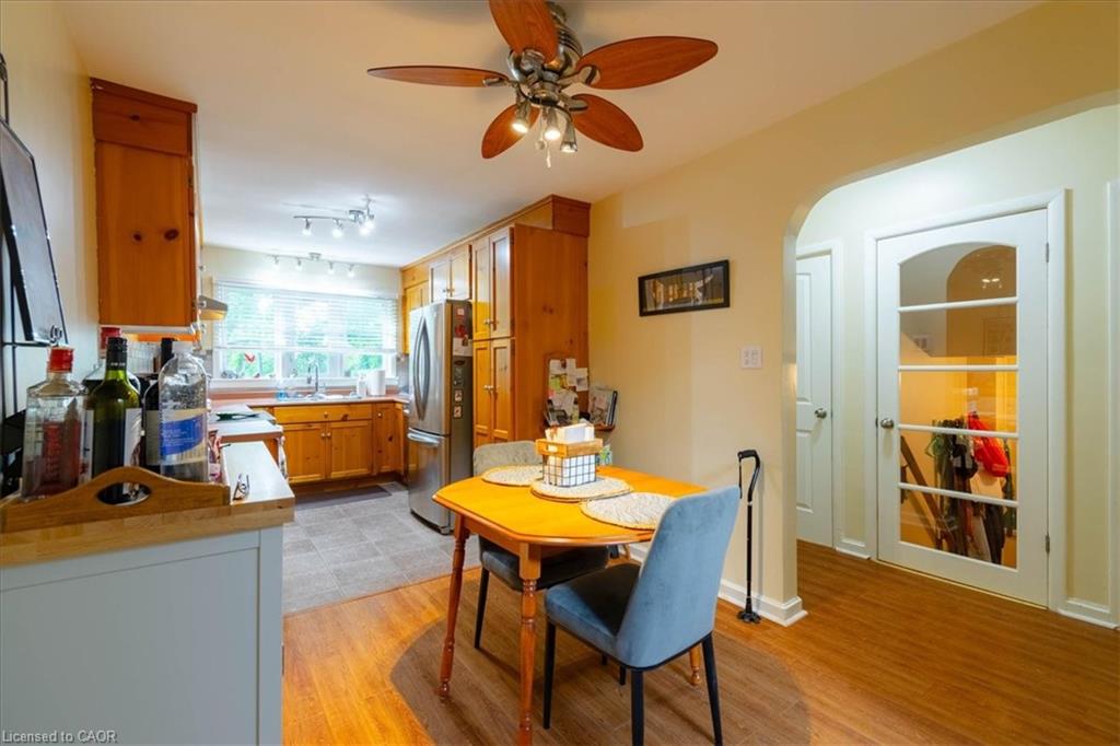 554 Bank Street N Property Photo 25