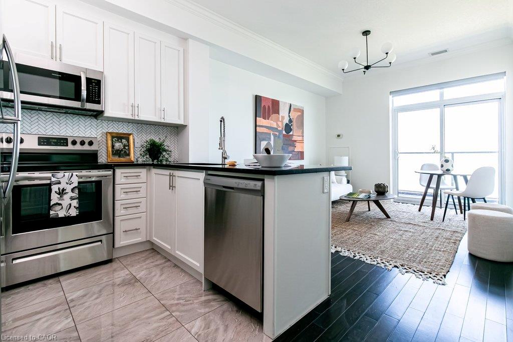631-101 Shoreview Place Property Photo 11