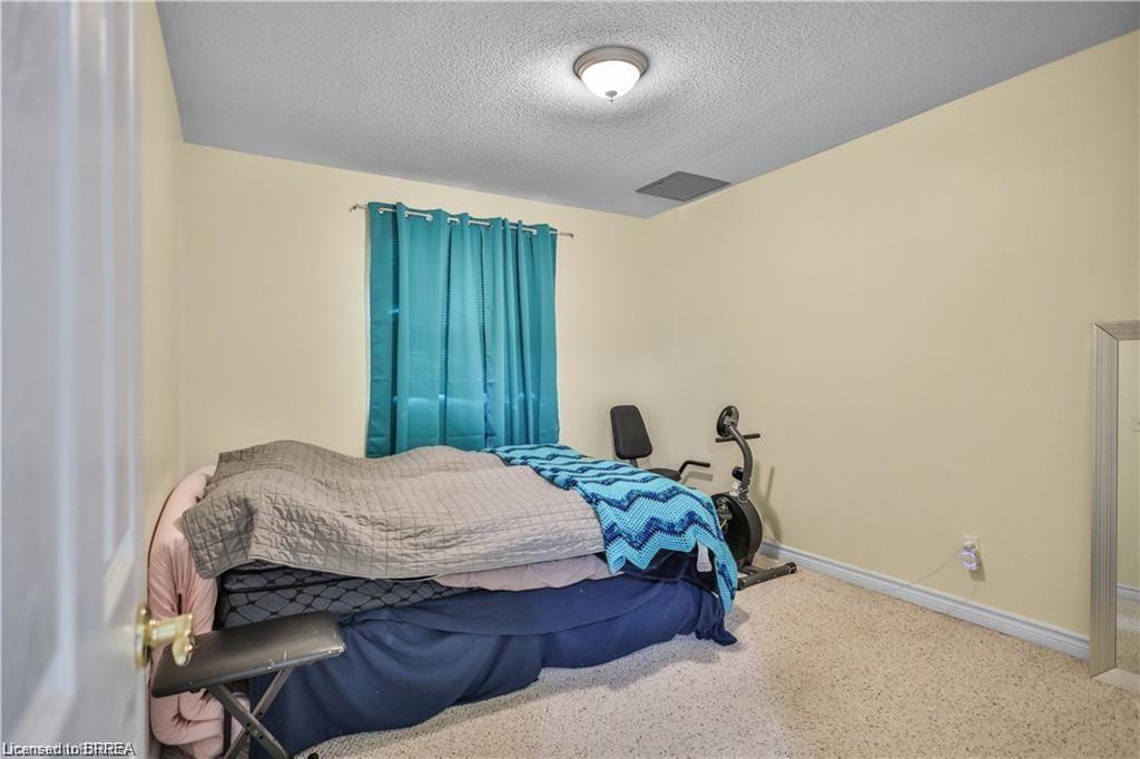 104-793 Colborne Street E Property Photo 8