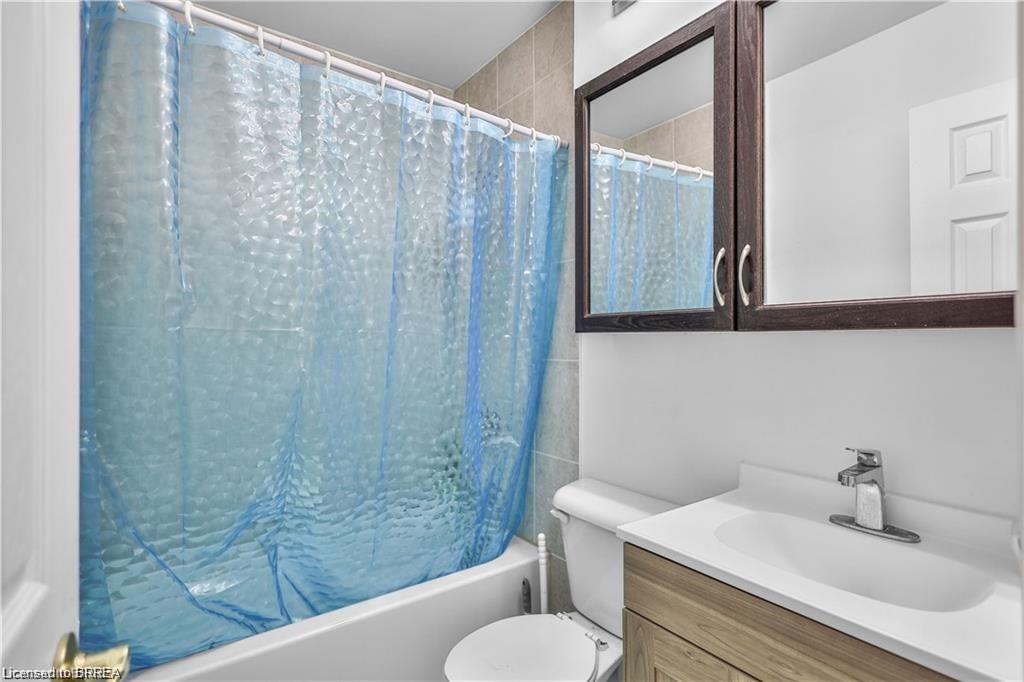 104-793 Colborne Street E Property Photo 11