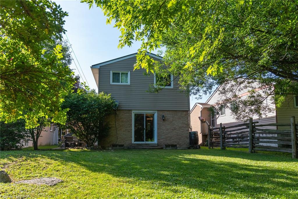 162 Parkside Drive E Property Photo 19