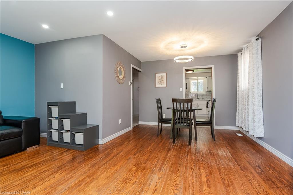 162 Parkside Drive E Property Photo 26