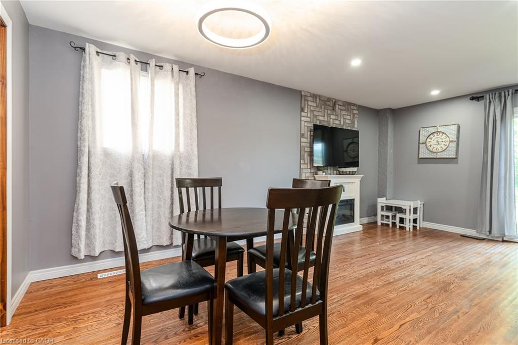 162 Parkside Drive E Property Photo 32