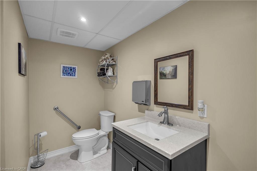 1285 Cockshutt Road Property Photo 37