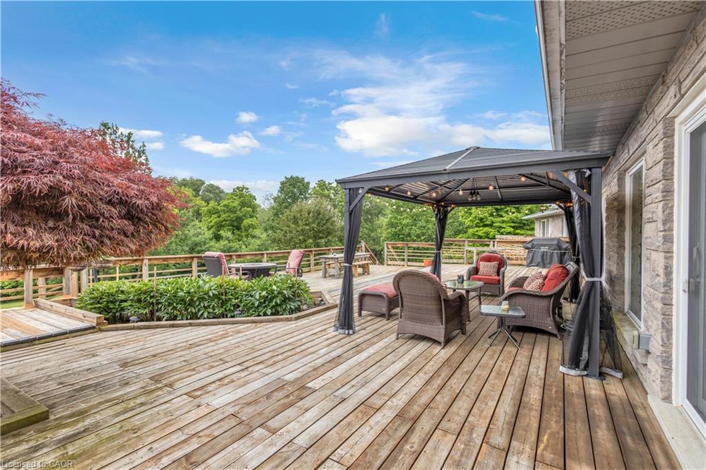 1285 Cockshutt Road Property Photo 47