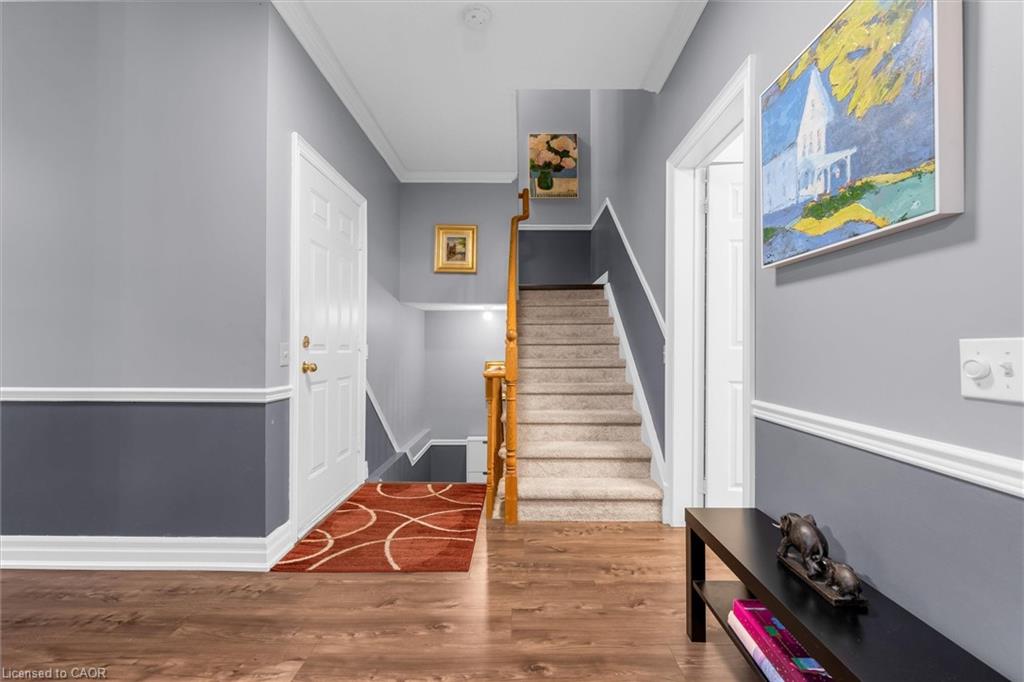 149 Silverbirch Boulevard Property Photo 15