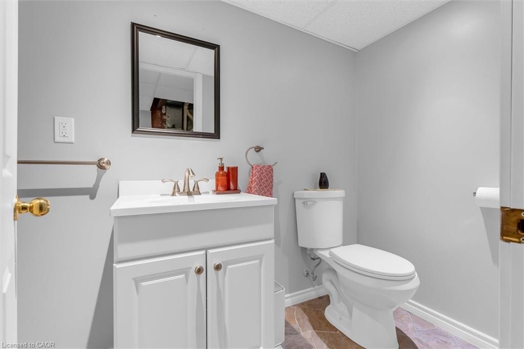 149 Silverbirch Boulevard Property Photo 28