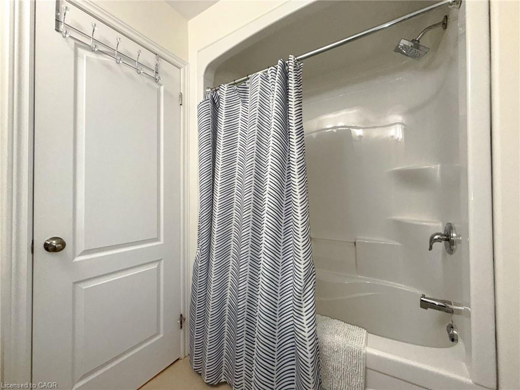 2 Kim Lane Property Photo 19