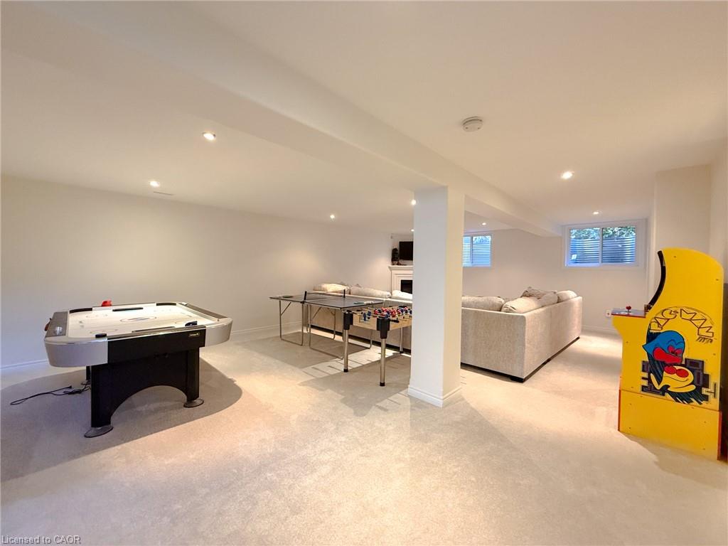 2 Kim Lane Property Photo 28
