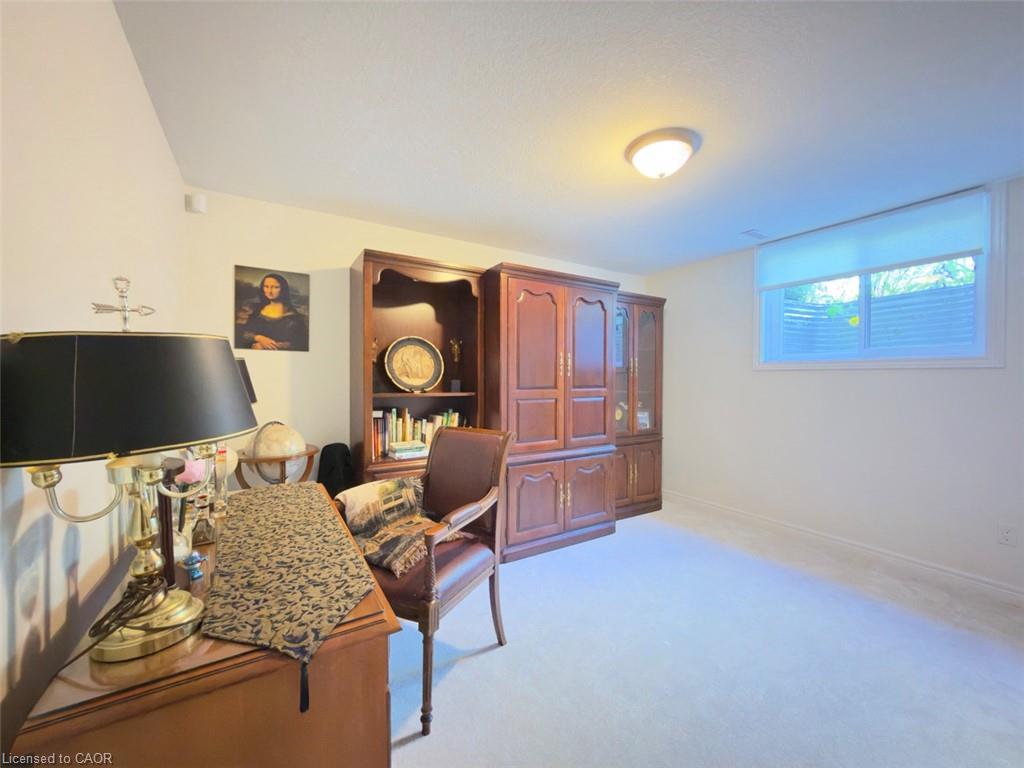 2 Kim Lane Property Photo 36