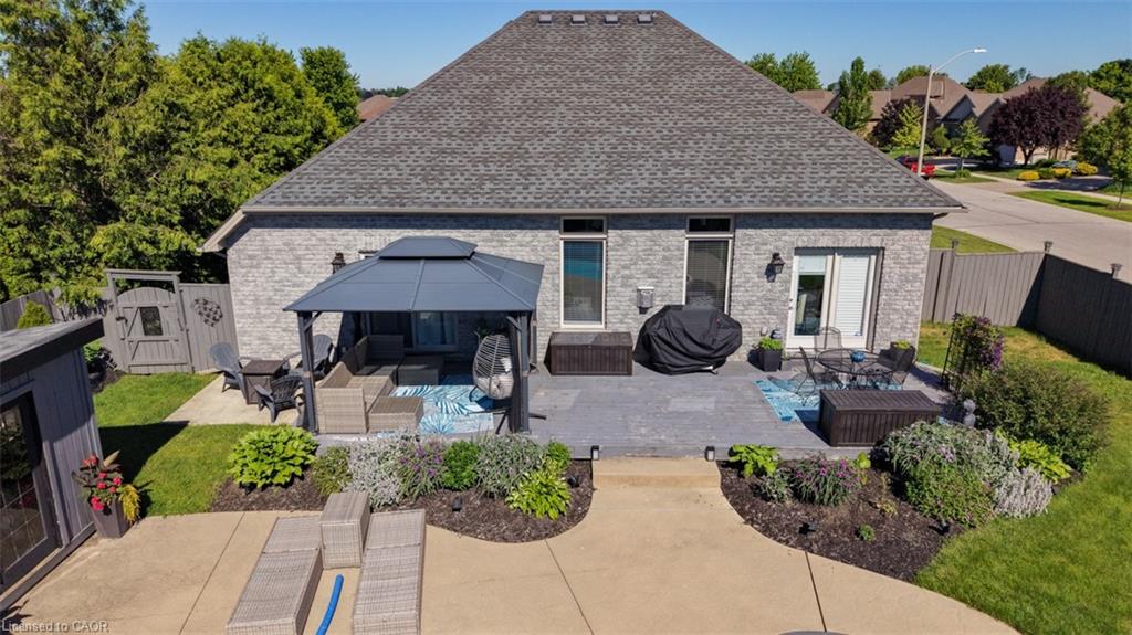 2 Kim Lane Property Photo 40