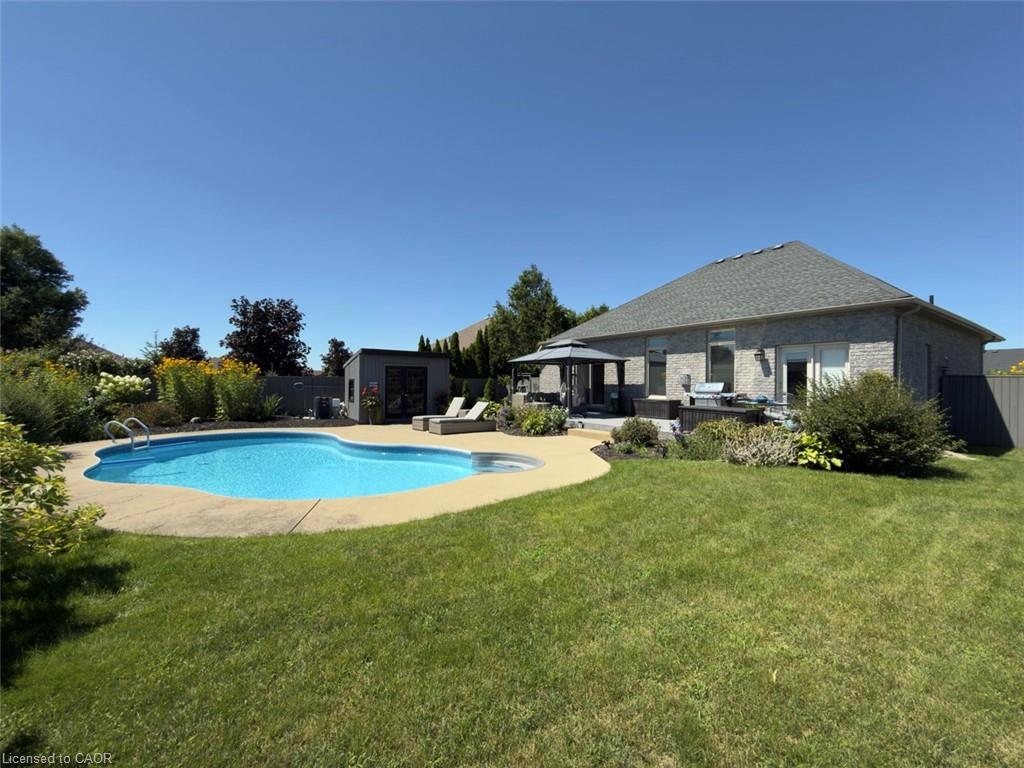 2 Kim Lane Property Photo 47