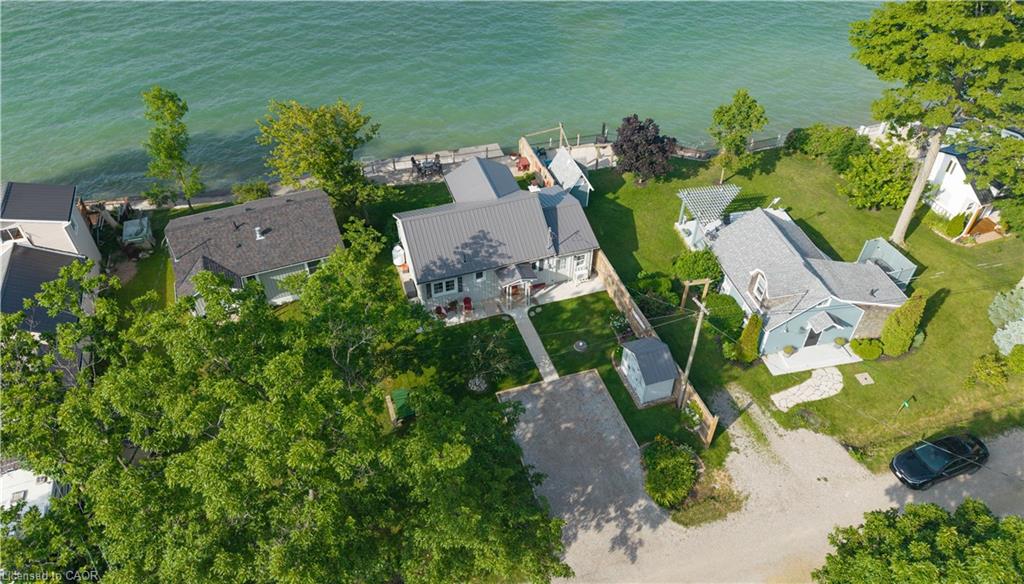 7 Shoreline Trail Property Photo 10
