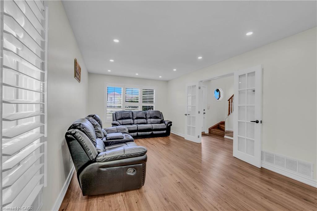 191 Stirling Macgregor Drive Property Photo 11