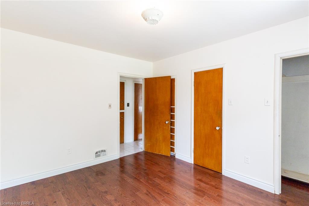 107 Queensway Drive Property Photo 16