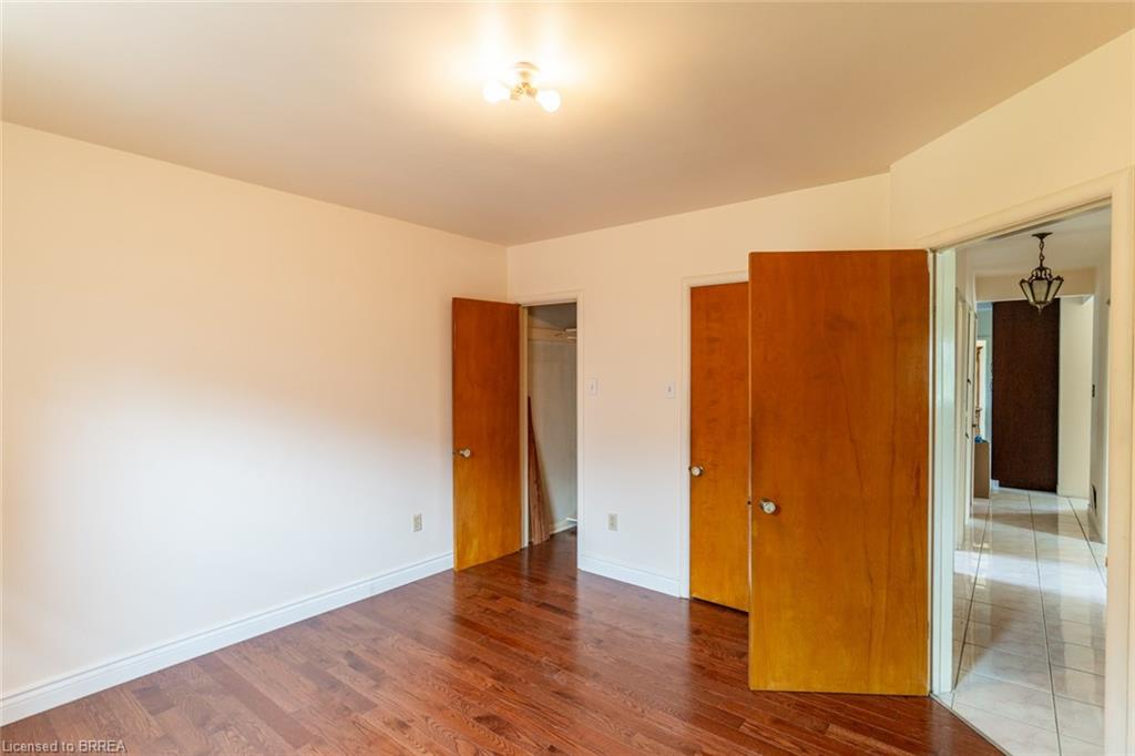 107 Queensway Drive Property Photo 22