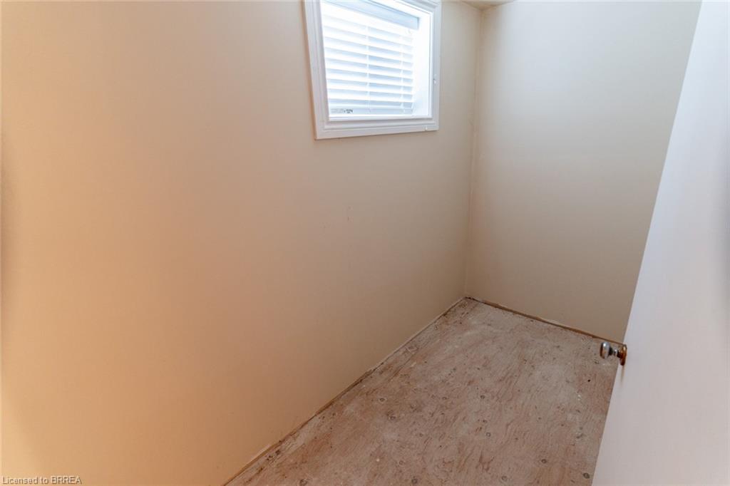 107 Queensway Drive Property Photo 25