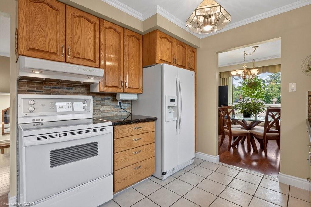 409 Mohawk Road W Property Photo 13