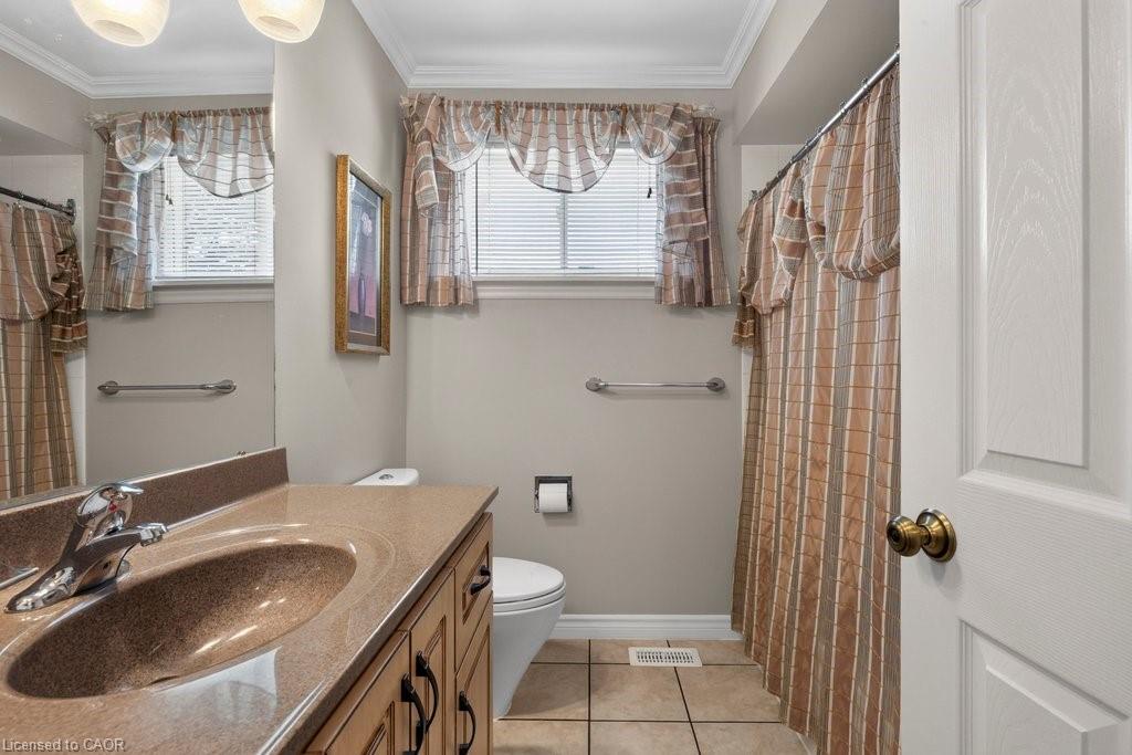 409 Mohawk Road W Property Photo 22