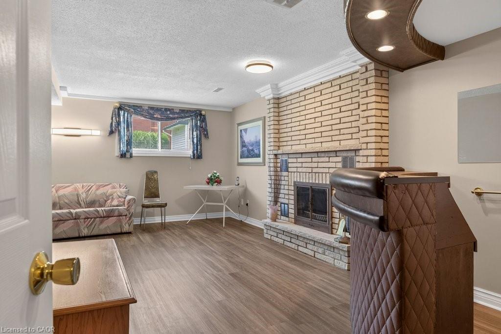 409 Mohawk Road W Property Photo 25