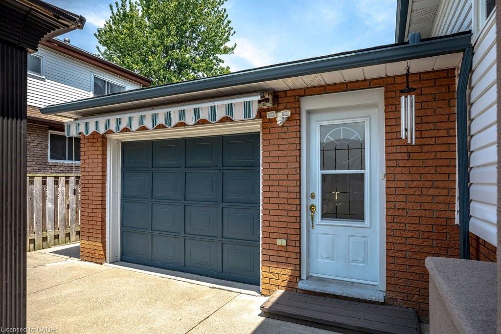 409 Mohawk Road W Property Photo 45