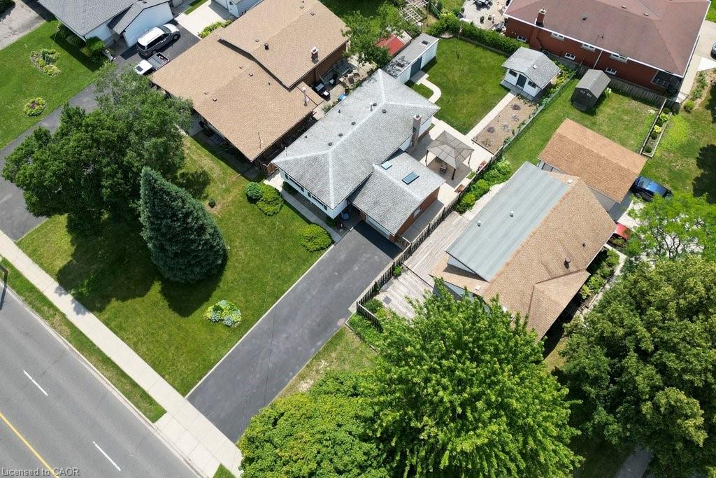 409 Mohawk Road W Property Photo 47
