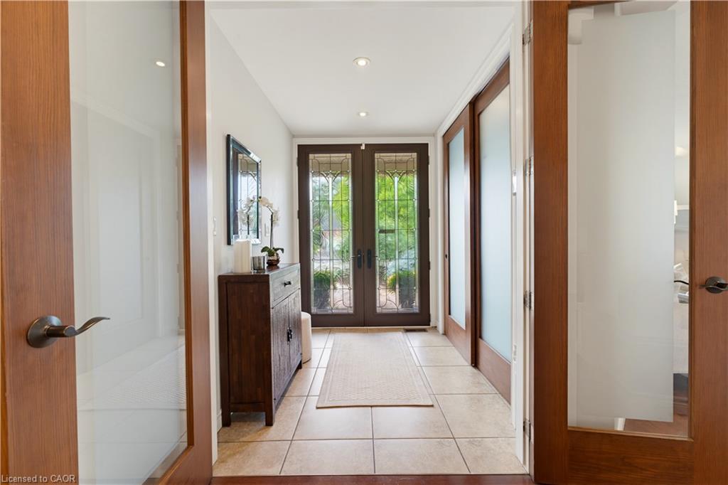56 Windrush Trail Property Photo 7