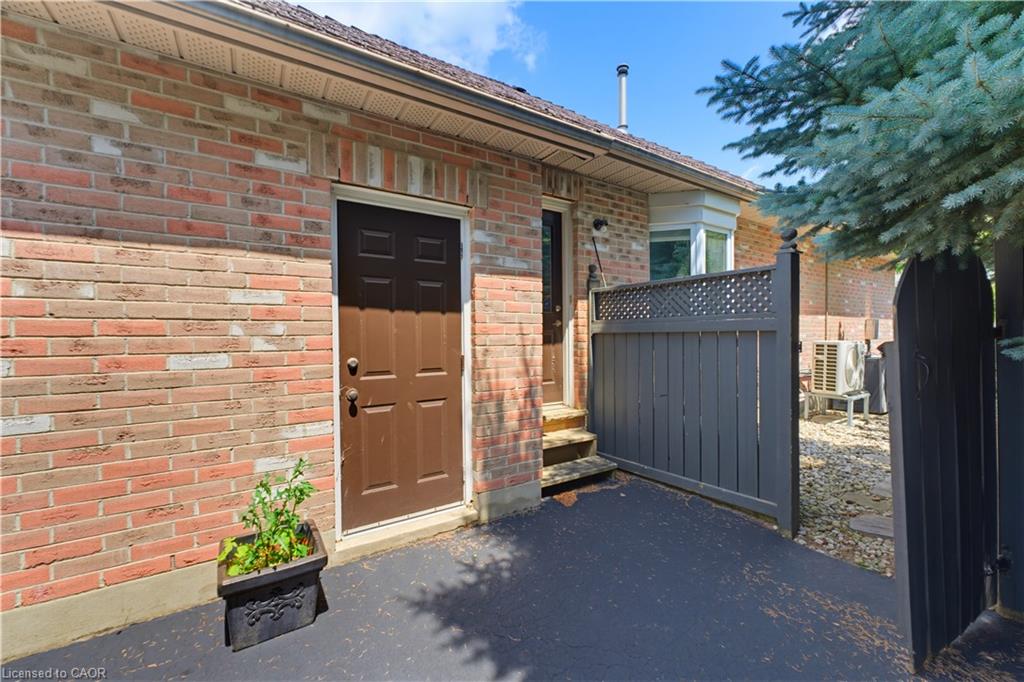 56 Windrush Trail Property Photo 39