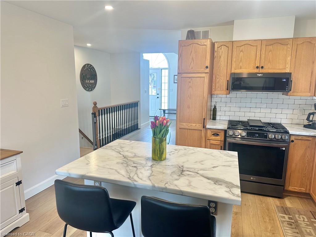 7 Spruce Grove Court Property Photo 15