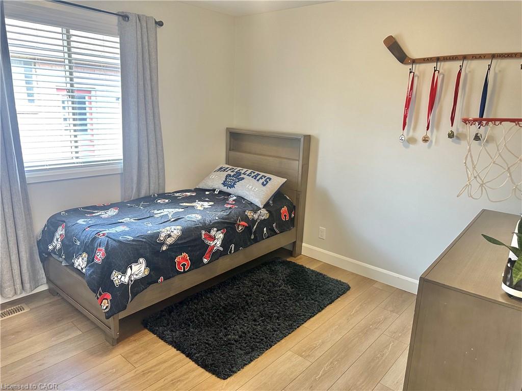 7 Spruce Grove Court Property Photo 19