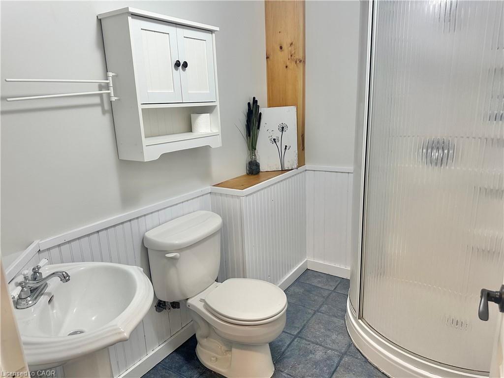 7 Spruce Grove Court Property Photo 31