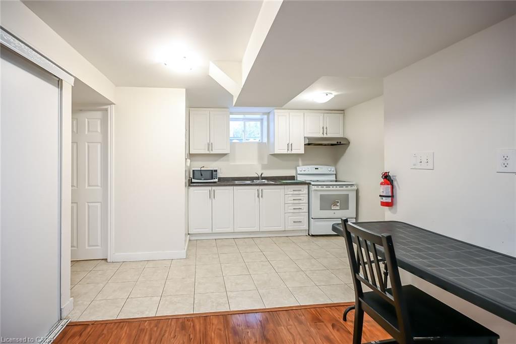 17 West Park Avenue Property Photo 3