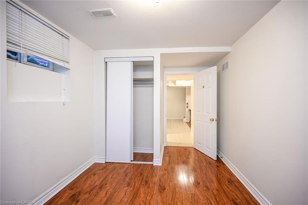 17 West Park Avenue Property Photo 12