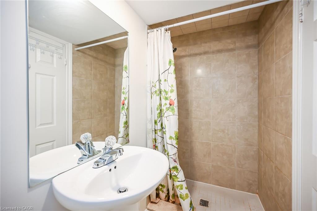 17 West Park Avenue Property Photo 20