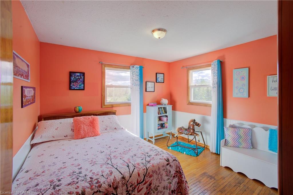 375729 6th Line Property Photo 22