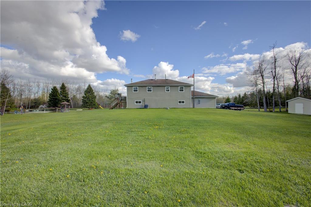 375729 6th Line Property Photo 31