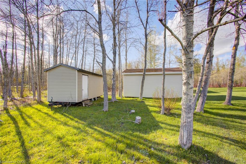 375729 6th Line Property Photo 34