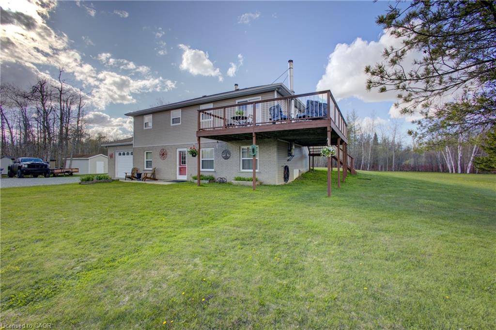 375729 6th Line Property Photo 36