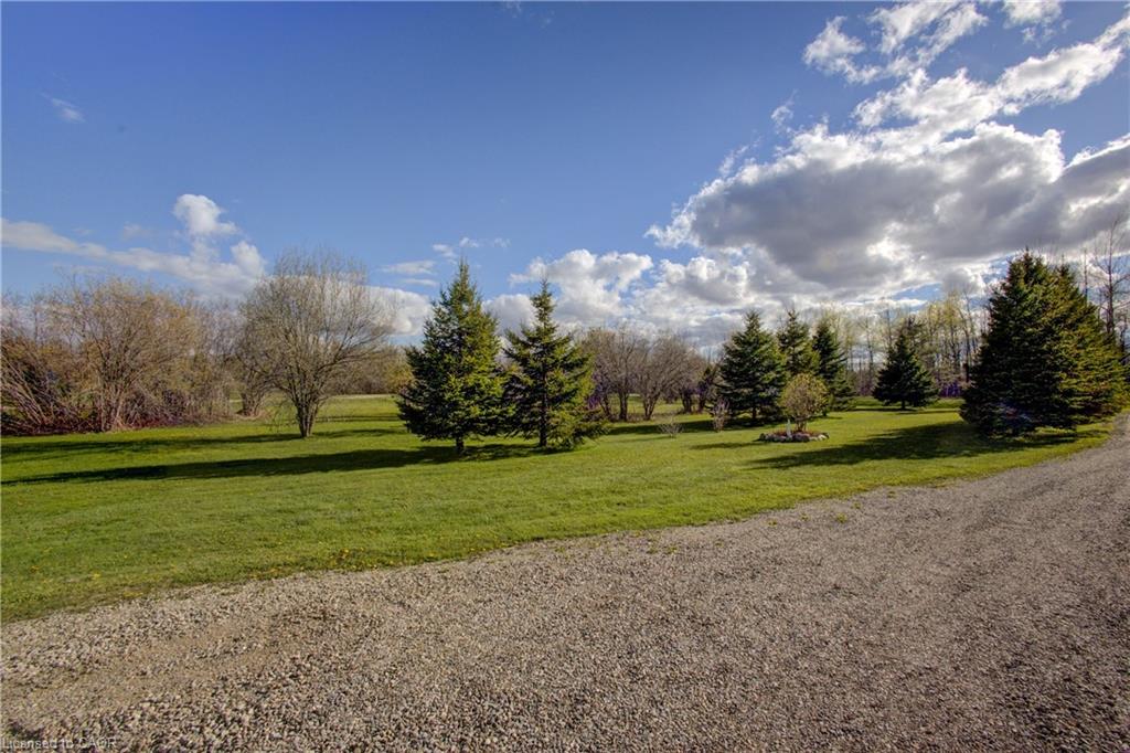 375729 6th Line Property Photo 39
