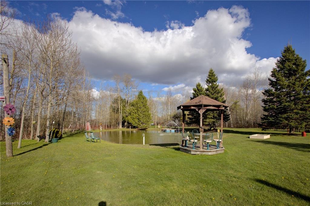 375729 6th Line Property Photo 40