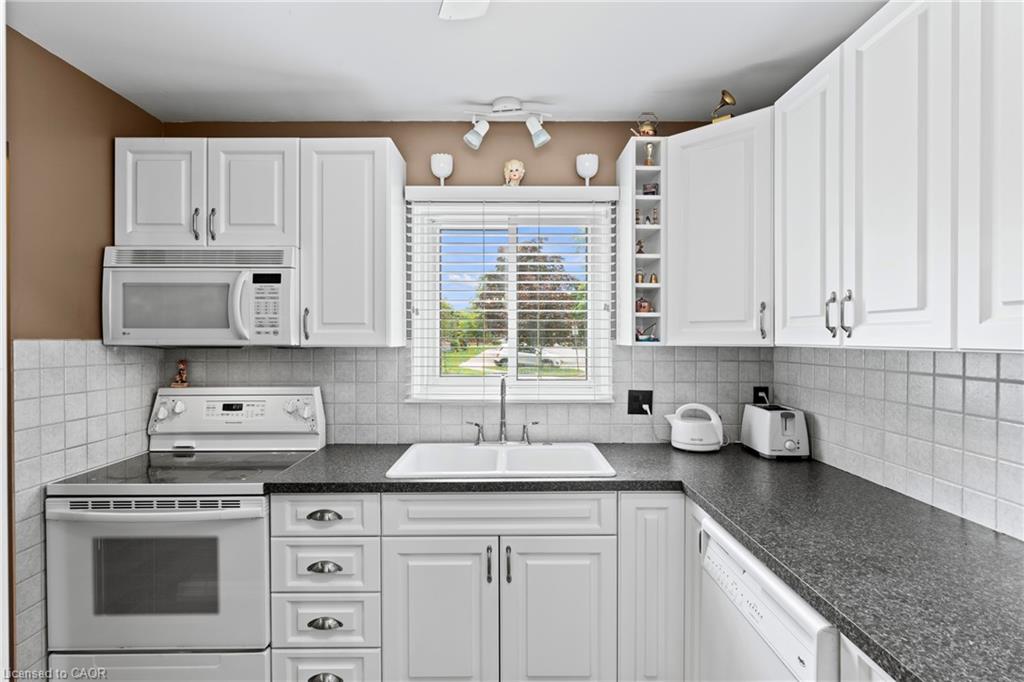 20-64 Forster Street Property Photo 10