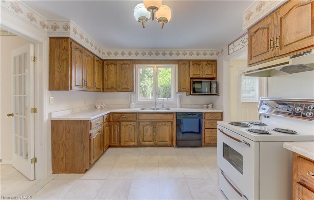 46 Huntingdale Drive Property Photo 16