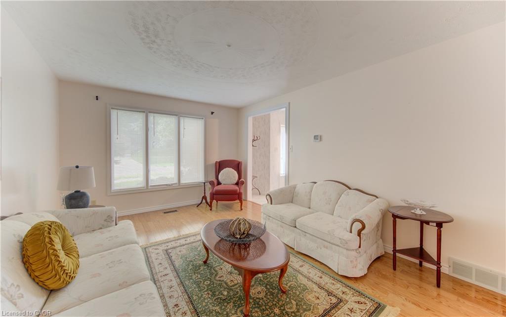 46 Huntingdale Drive Property Photo 28