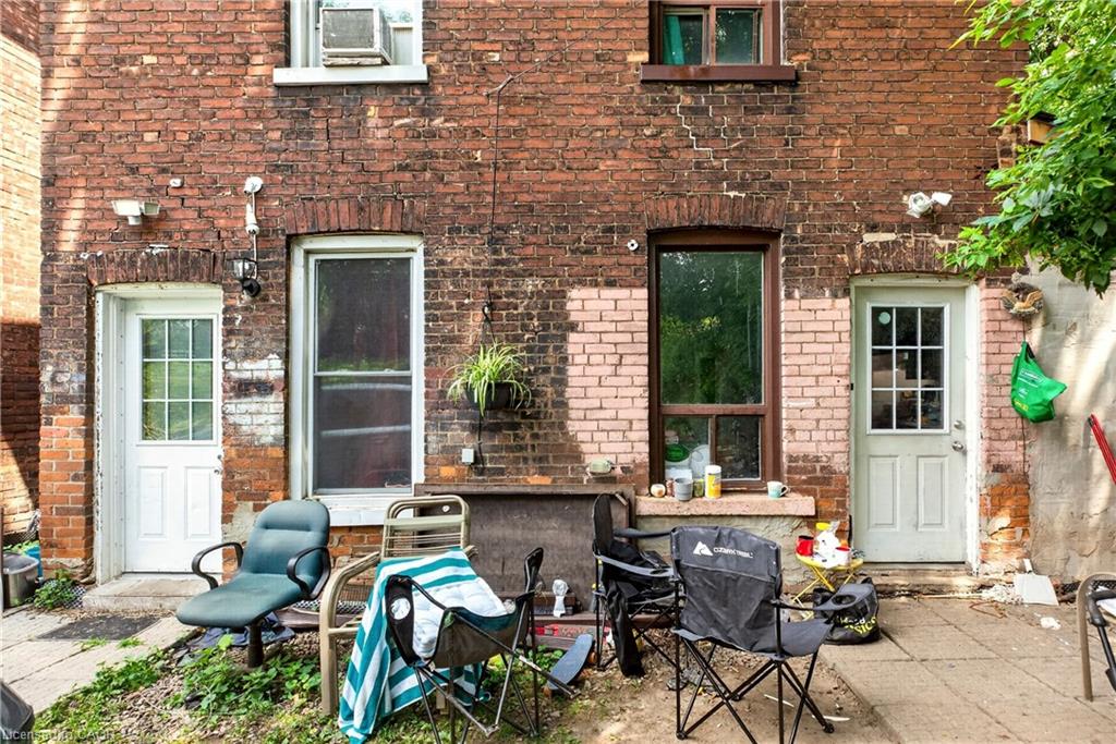 101 Stuart Street Property Photo 23