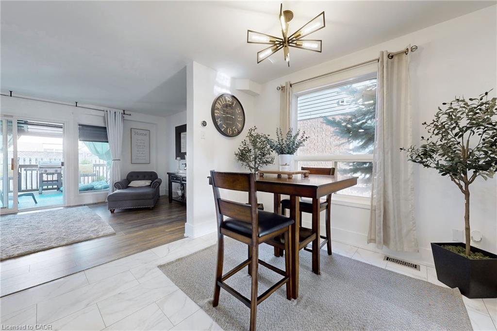 658 Mortimer Drive Property Photo 12